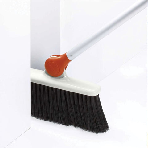 Oxo Any Angle Broom